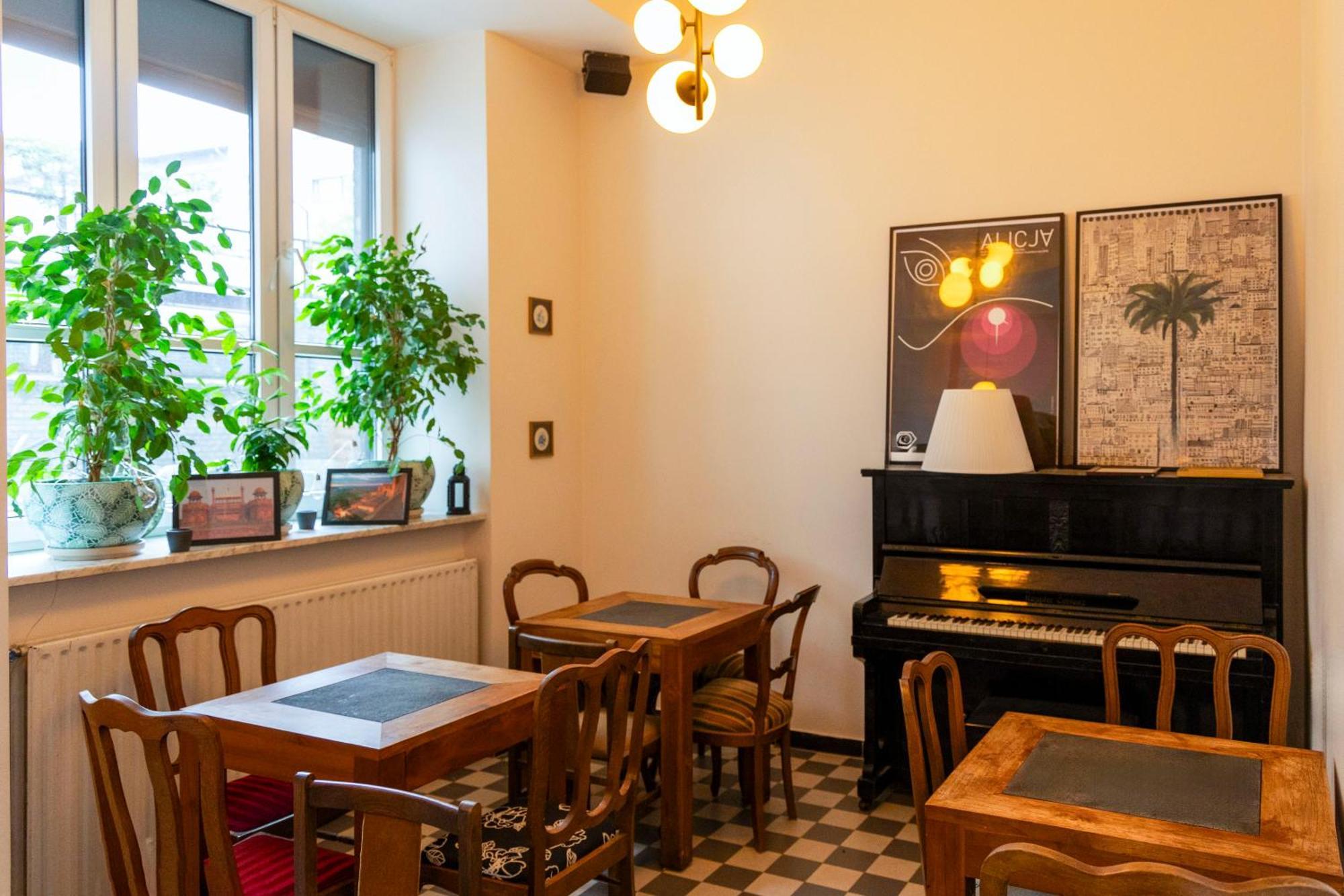 وارسو Noclegi Stadion Bed & Breakfast المظهر الخارجي الصورة