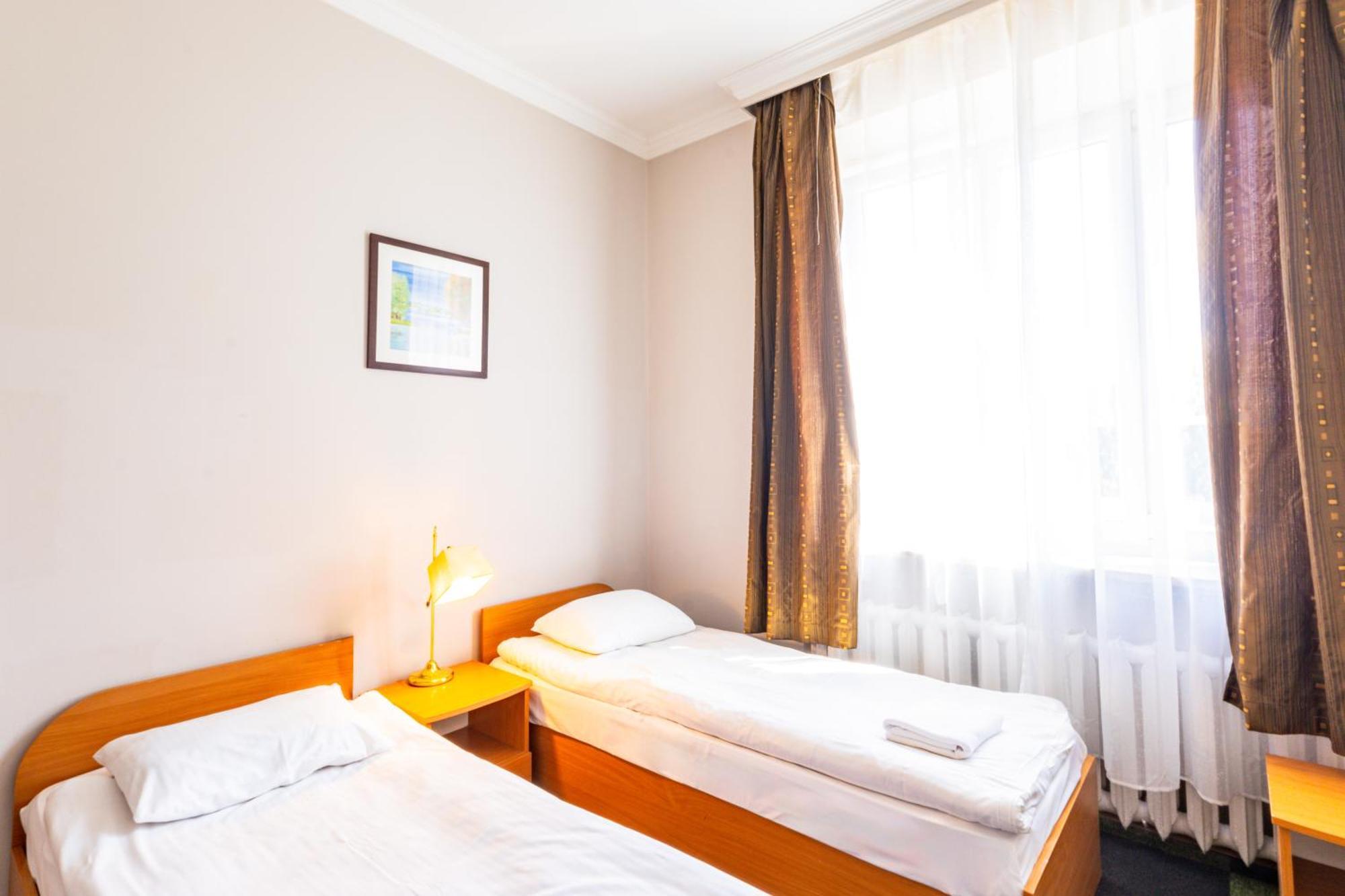 وارسو Noclegi Stadion Bed & Breakfast المظهر الخارجي الصورة