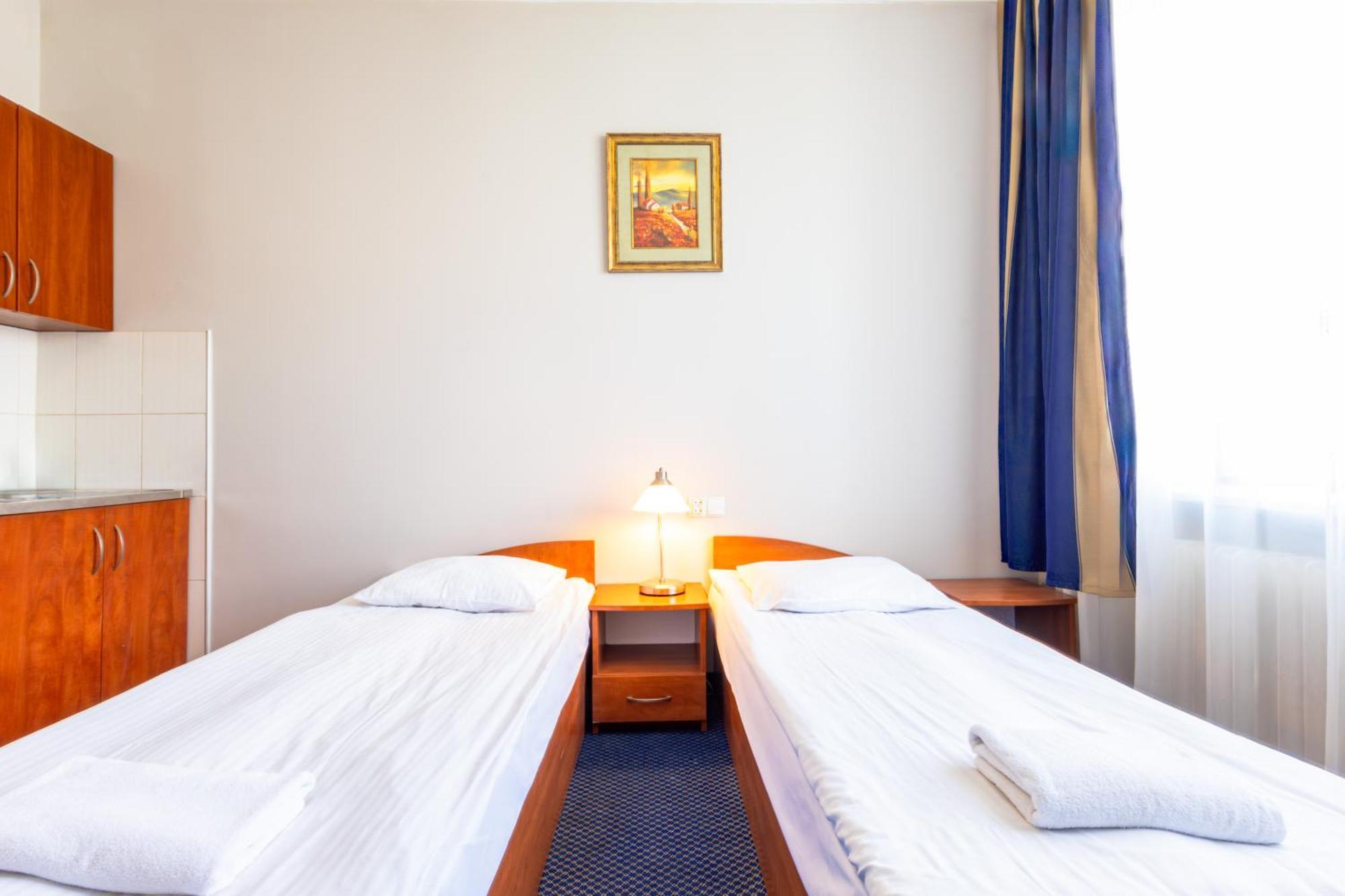 وارسو Noclegi Stadion Bed & Breakfast المظهر الخارجي الصورة